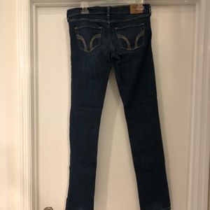 Hollister women’s stretch jeans